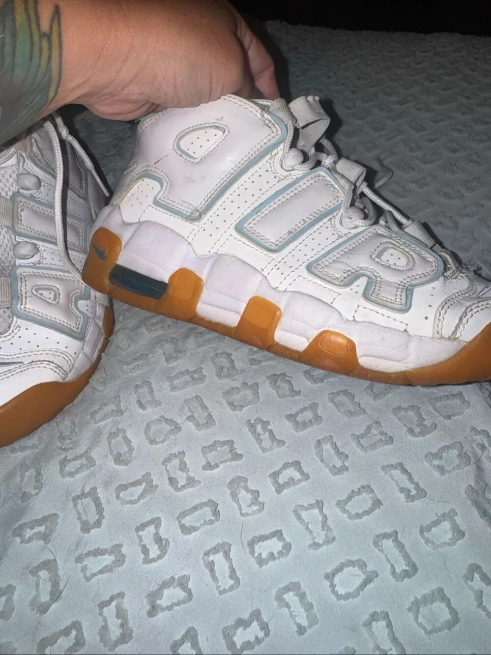 Nike Air Uptempo ocean bliss sneakers size 4.5 Youth